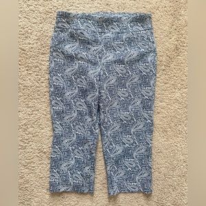 Kim Rogers Blue Paisley Capri Stretch Pull on Pants - Size 8